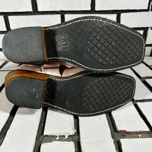 Frye Boots Western Women's Light Pink Heeled Boots 10 - Picture 7 of 10